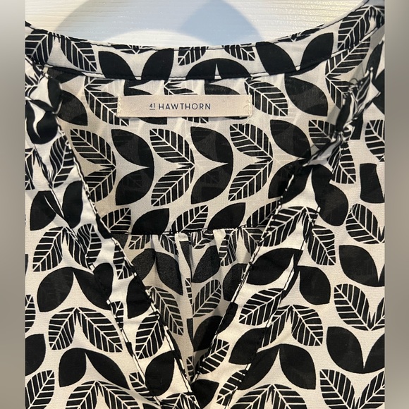 41 Hawthorn Size Small Blouse - Picture 2 of 3